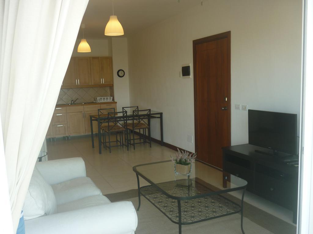 Maggy'S House Apartment La Romana Exterior photo